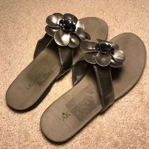 Anne Klein sandals size 6.5